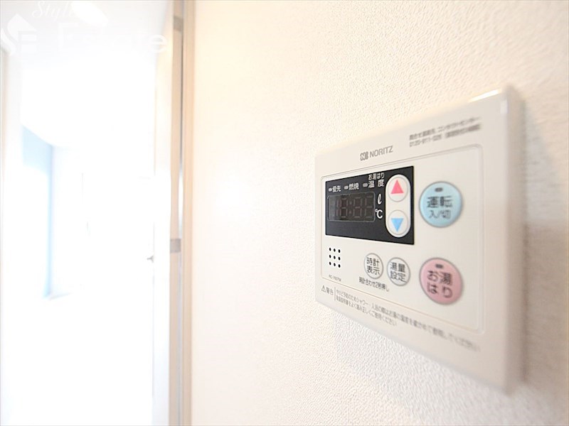 その他設備　給湯器