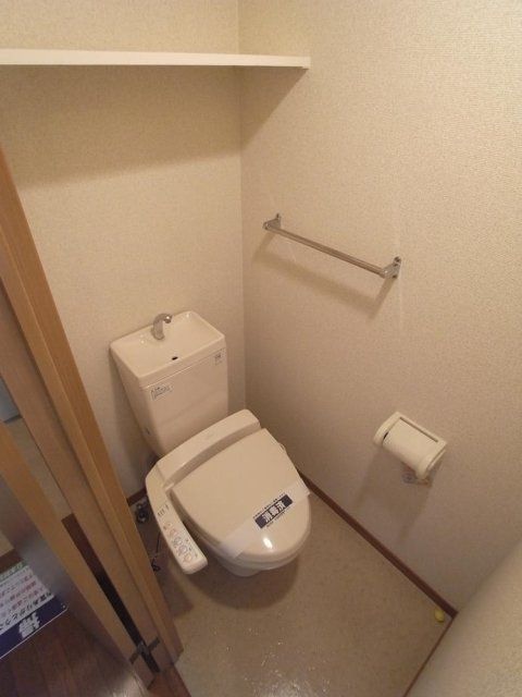 トイレ　トイレ
