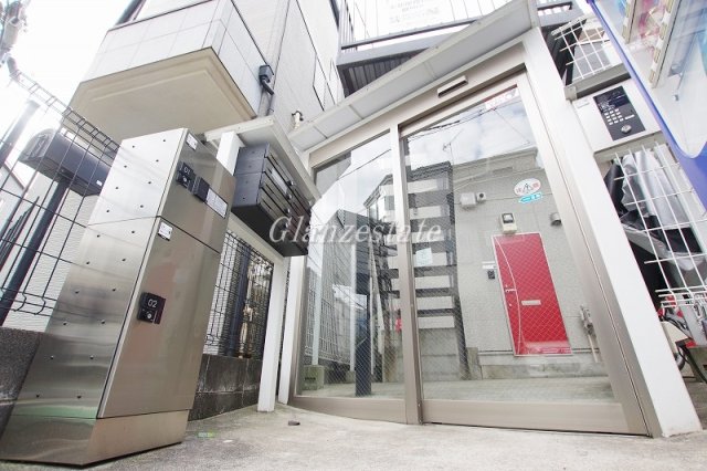 エントランス　☆毎日通るエントランスはこのようになっています☆