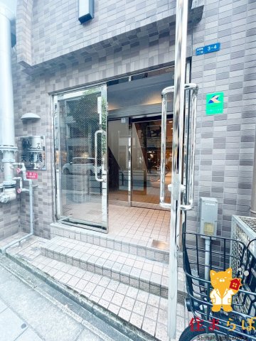 エントランス　共用部の印象も大切に