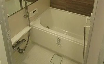 バス・シャワールーム　※別部屋の参考写真です。
