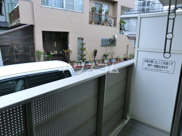 バルコニー