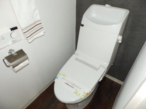トイレ　トイレ