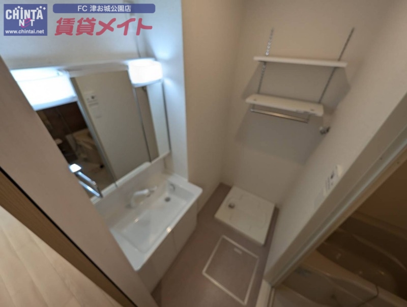 洗面設備　同型タイプ画像