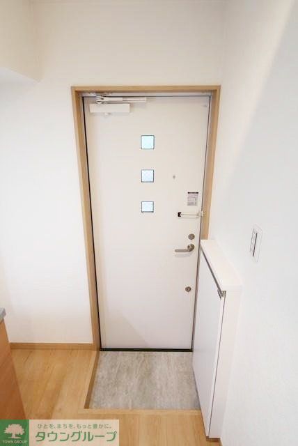玄関　設備