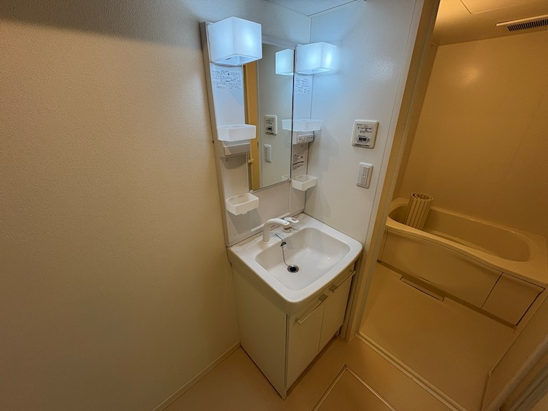 洗面設備　※参考写真