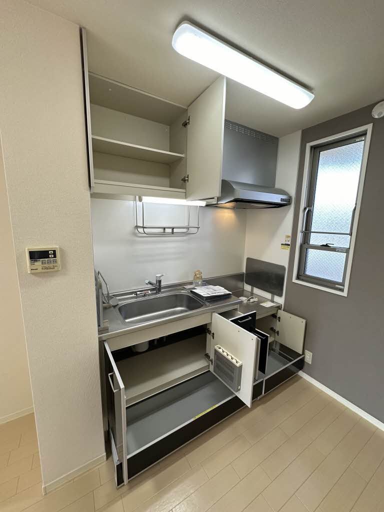 その他部屋・スペース　収納のあるキッチン。