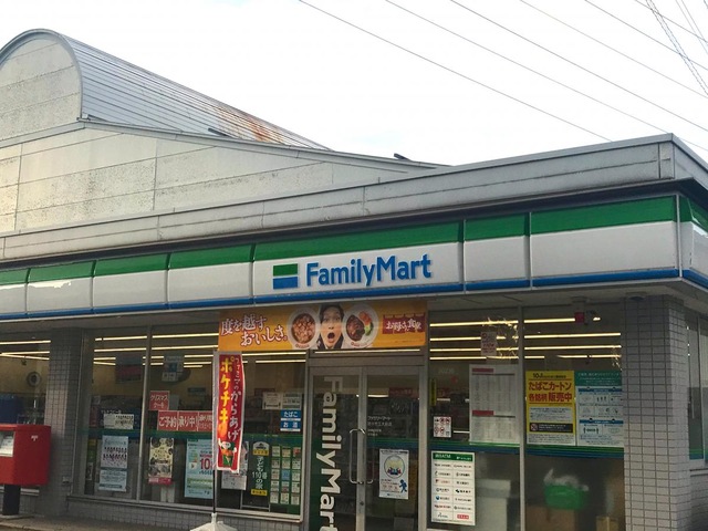 コンビニ　ファミリーマート野々市工大前店（コンビニ）まで807m