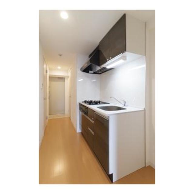 キッチン　※写真は同タイプ住戸です。