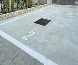 駐車場　駐車場完備です