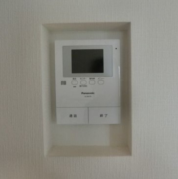 セキュリティ　モニター付きインターホンで防犯面も安心です！