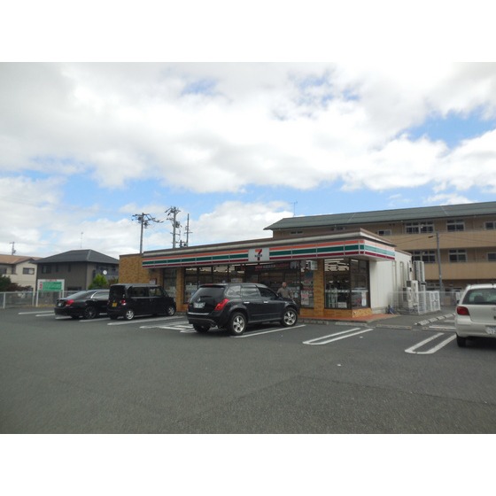 コンビニ　ローソン千曲稲荷山店（コンビニ）まで606m