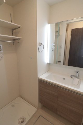洗面設備　※他部屋参考写真