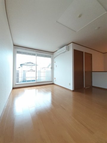 居室・リビング　おしゃれな居間です