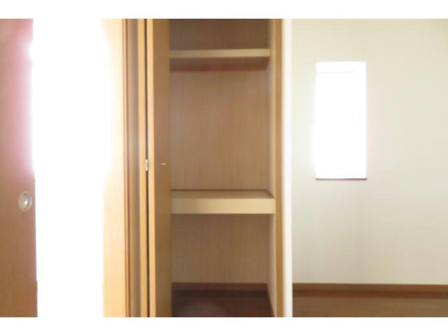 収納　ダイニング収納