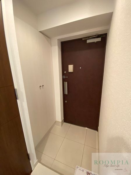 玄関　物件画像