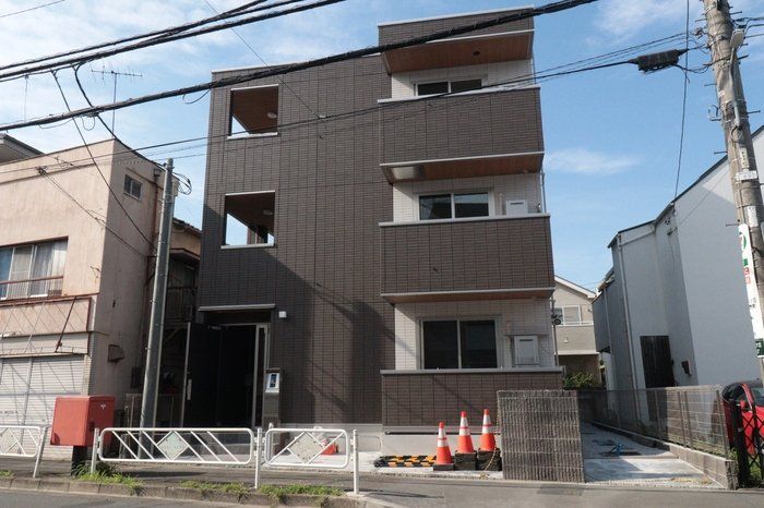 エントランス　★お問い合わせはタウンハウジングまで★