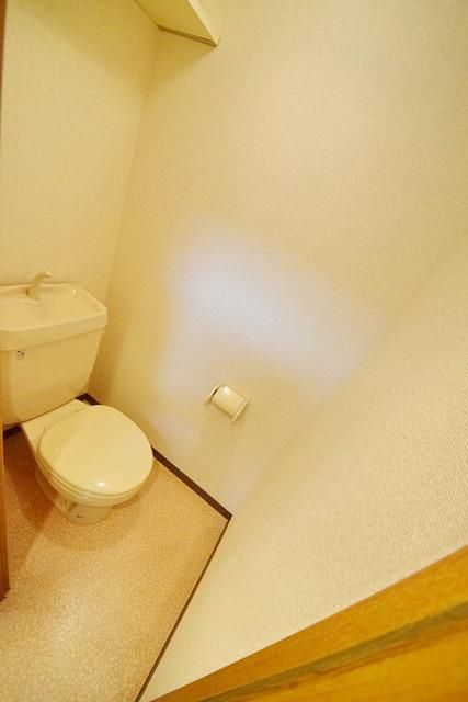 トイレ　★お部屋探しは株式会社タウンハウジング東京まで★