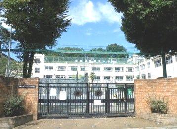 小学校　豊島区立仰高小学校（小学校）まで433m