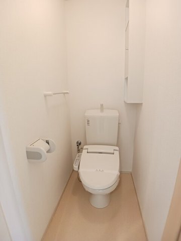 トイレ　ゆったりとした空間のトイレです