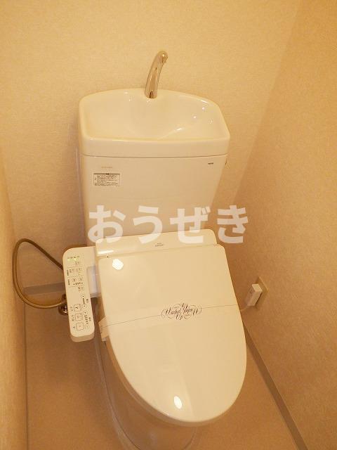 トイレ　?