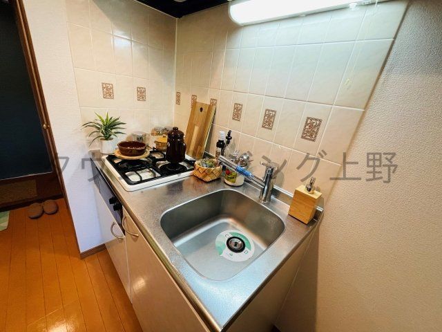 キッチン　※家具・小物はイメージです※
