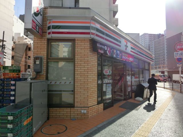 コンビニ　セブンイレブン（コンビニ）まで80m