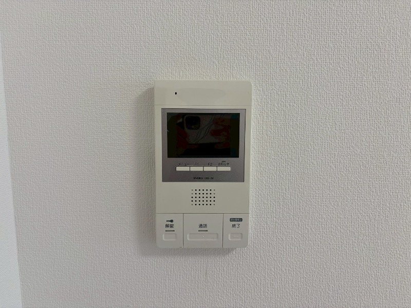 セキュリティ　※別部屋の参考写真となります。