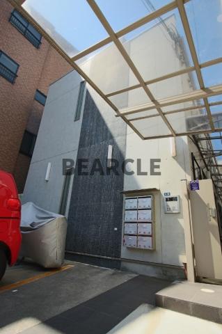 建物外観　外観は落ち着いています