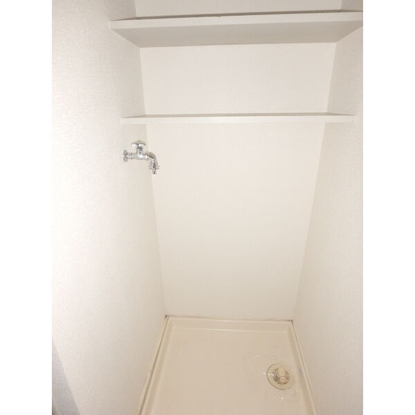 その他設備　洗濯機置場