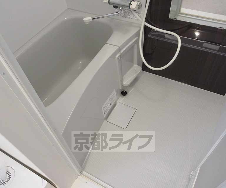 バス・シャワールーム　ゆったりとくつろげます！