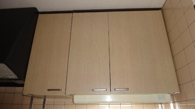 その他設備　キッチン吊り戸棚（イメージ）