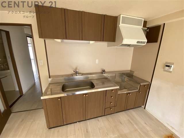 キッチン　壁付けキッチンでスペースを有効活用できます！