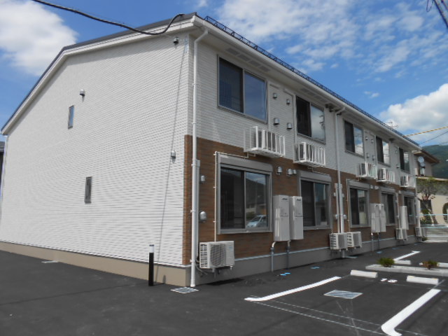 建物外観　サンルーム側を南西方向より撮影