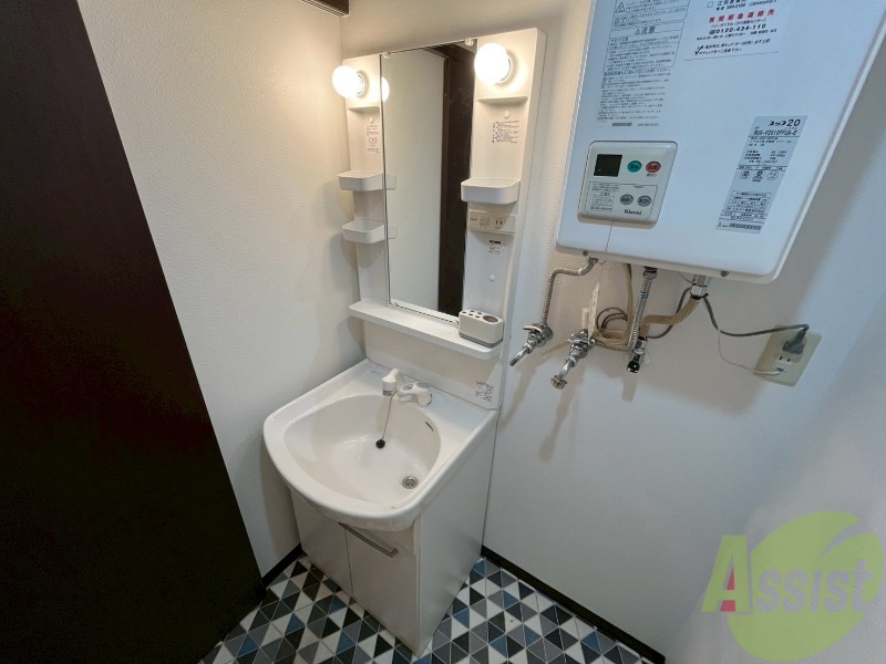 洗面設備　シャンプードレッサーで身支度もラクラクです！