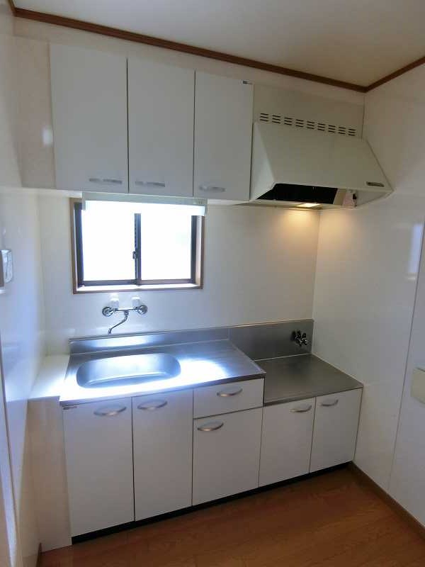 キッチン　※同物件、別部屋の写真です。