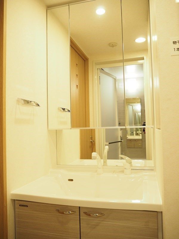 洗面設備　☆嬉しい独立洗面台☆