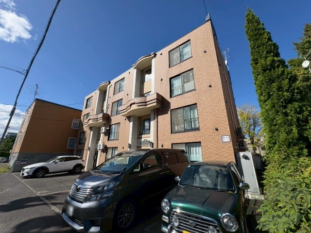建物外観　札幌市東区北１５条東「グランメールＳＵＮ」
