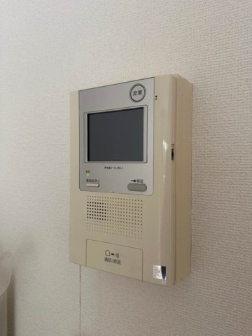 セキュリティ　※参考写真※防犯対策に有効なカメラ付きインターホン！突然の来