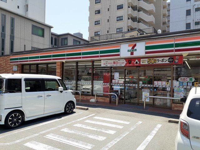 コンビニ　セブンイレブン米屋町店（コンビニ）まで400m
