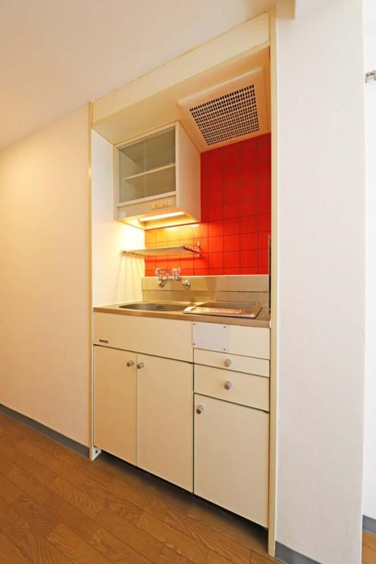 キッチン　同一物件別部屋写真