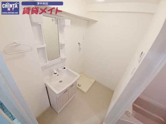 洗面設備　同物件別室写真