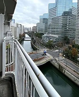 バルコニー　※別室参照