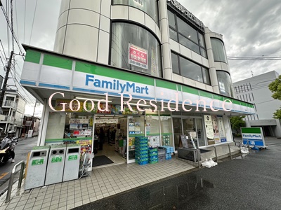 コンビニ　ファミリーマート　大船駅北店（コンビニ）まで730m