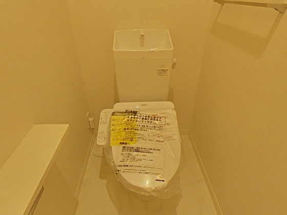 トイレ　※別部屋の写真です