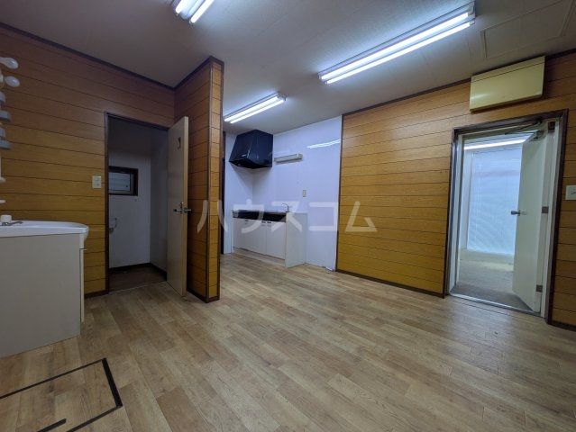 森下様貸店舗の内装写真