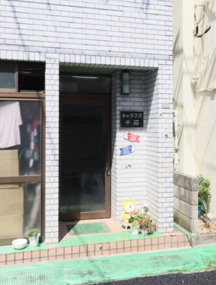 エントランス　清潔なエントランスです