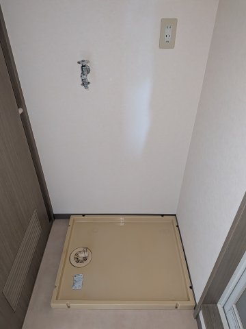 その他　室内洗濯機置場です