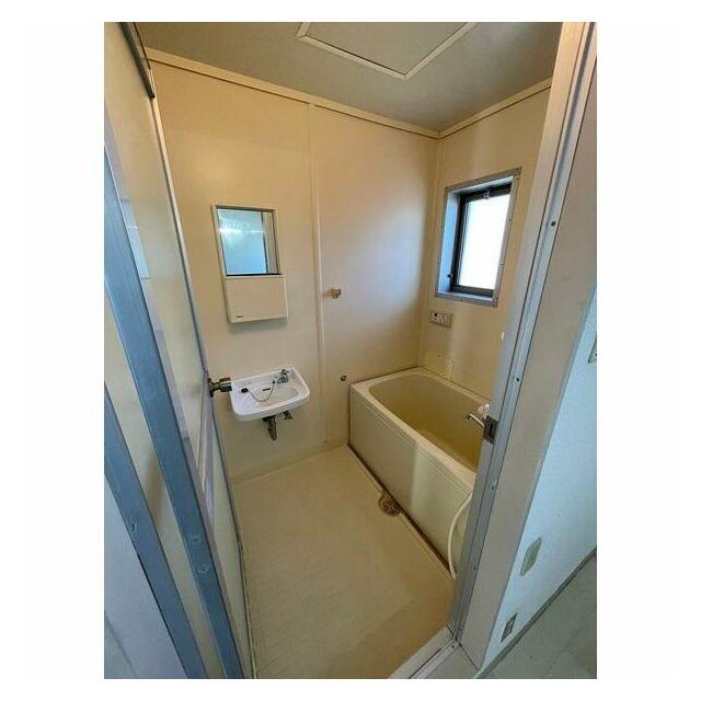 バス・シャワールーム　※別部屋の写真を使用しております