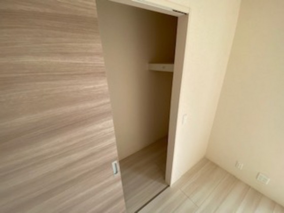 収納　※別部屋の写真です